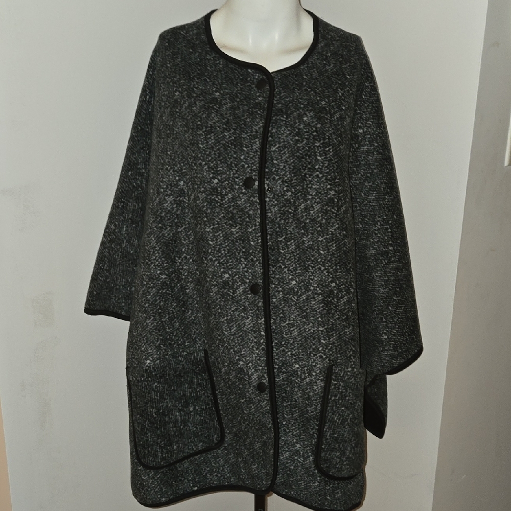 Women's Gray Button-Up Sweater
